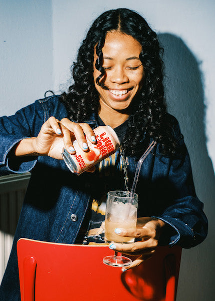 Living Things Peach & Blood Orange Soda – 12x330ml